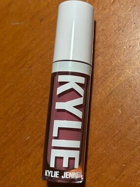 Kylie Cosmetics Rose Temptation Plumping Gloss Lipgloss